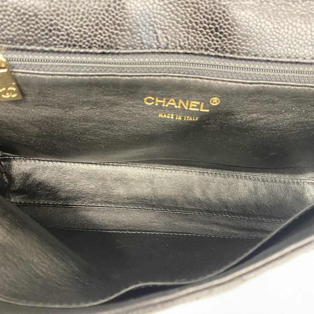 CHANEL Black Caviar Leather Clutch Bag - Picture 4 of 9